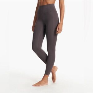 NWOT Vuori Evolve Leggings
